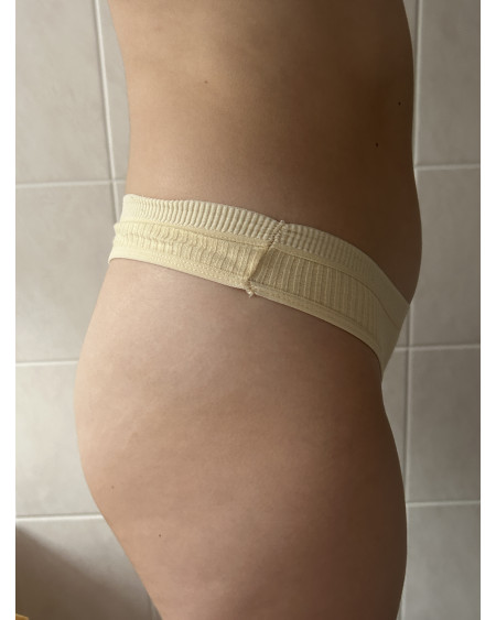 Getragenes Gelbes Höschen 💛