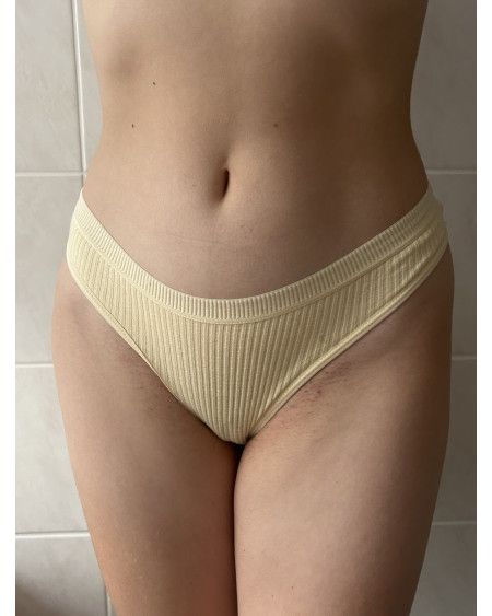 1 Tag getragener Gelber Slip 💛