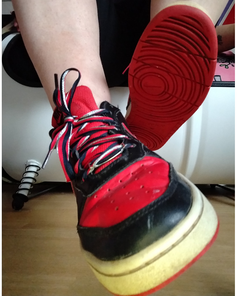 Meine Schuhe, deine Sehnsucht Meine Schuhe, deine Sehnsucht