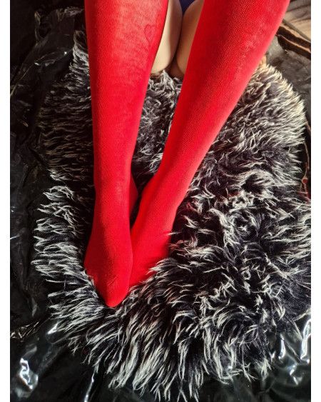 🎄 Rote Weihnachts-Overknees mit Schleife – festlich & verführerisch