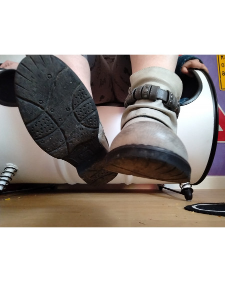 Schuhe mit Anweisung 