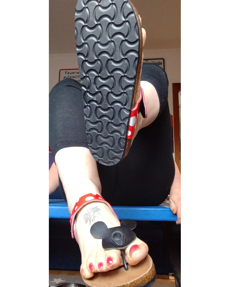 Sandalen, gern mit Anweisung 