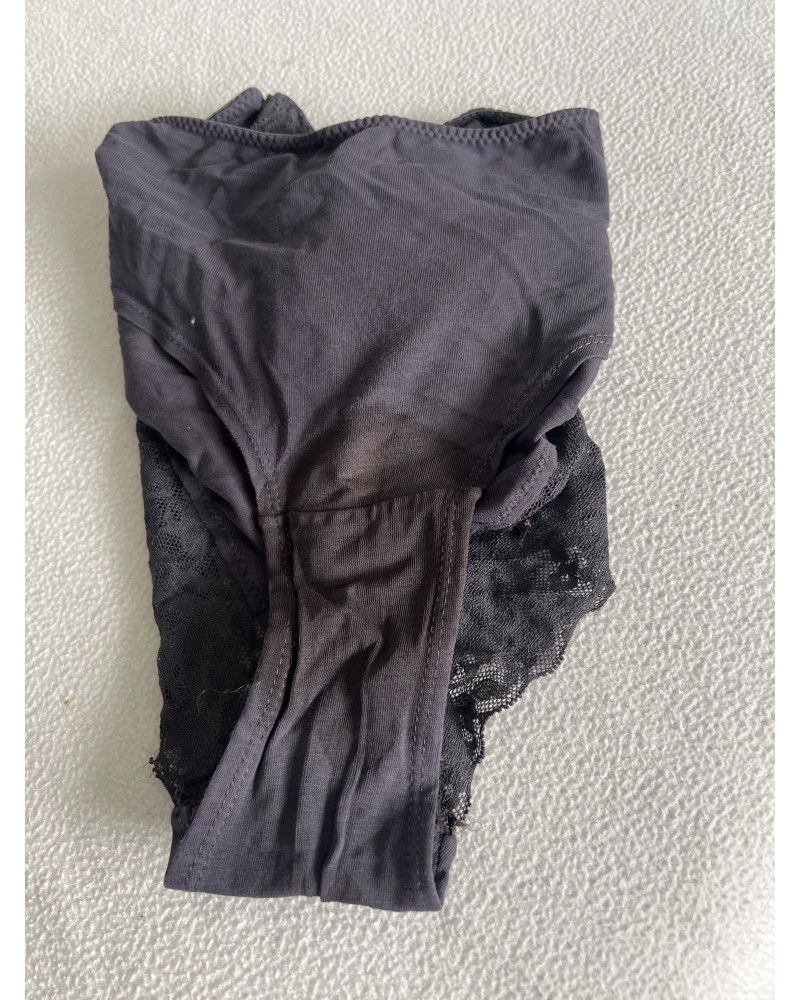 Slip -Bloodi-