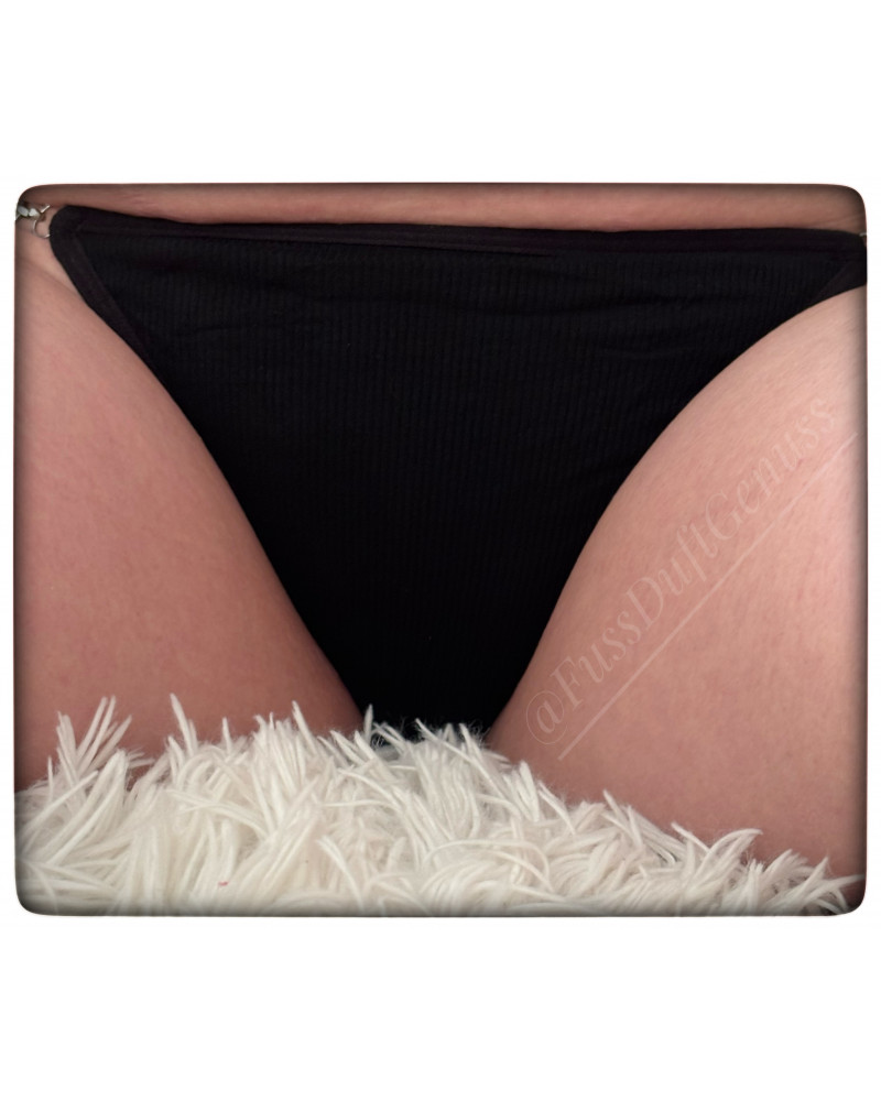 String mit Schleife & Kettchen 