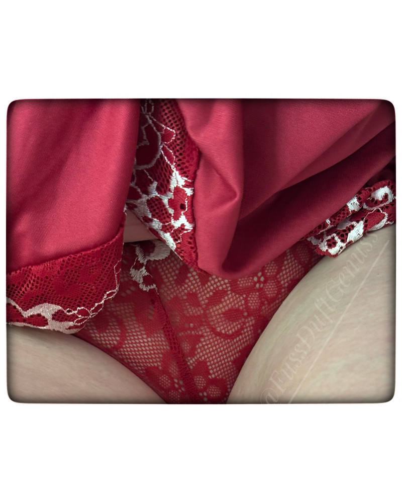 Set Nachthemd und Slip mit Spitze