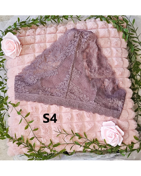 Spitze in ihrer verführerischen Art