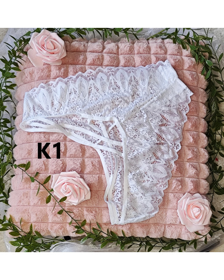Spitze mit Kreuzmuster