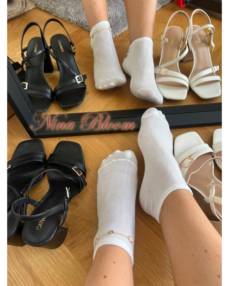 Getragene Socken von Nina Bloom