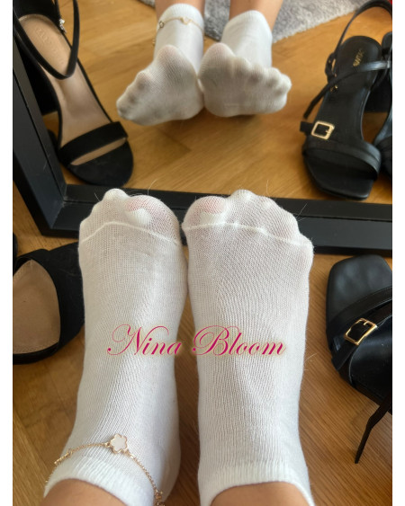 Getragene Socken von Nina Bloom