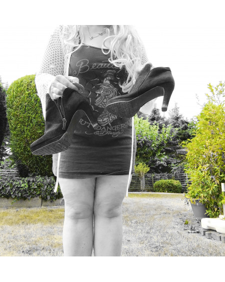 Schuhe mit Anweisungen 