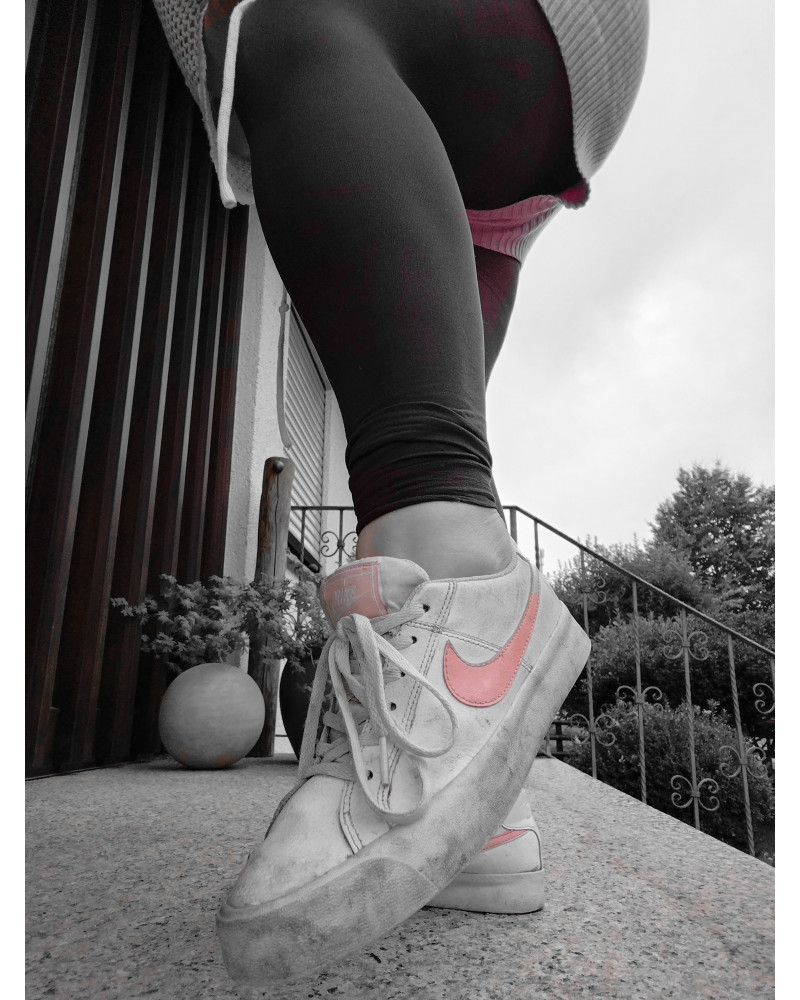 Olle Nikes mit 10 Fotos