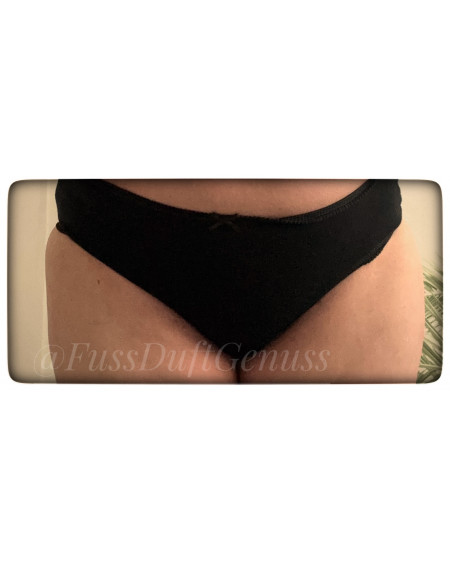 Schwarzer duftiger Baumwollslip 