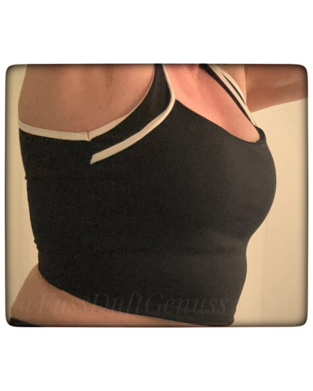 Sport-BH vollgesaugt 🏋️‍♀️ 