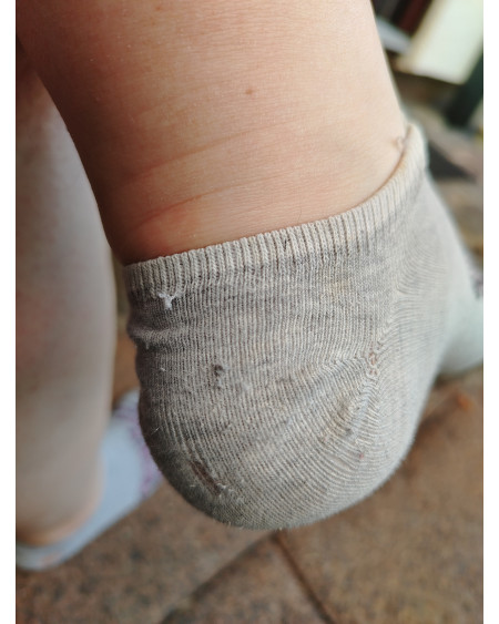 Alte Socken mit Anweisungen 