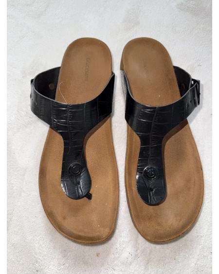  Schwarze Zehen-Sandalen